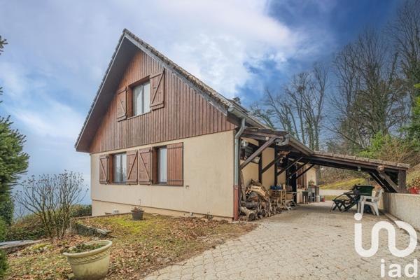 Maison 6 pièces de 168 m² à Claix (38640)