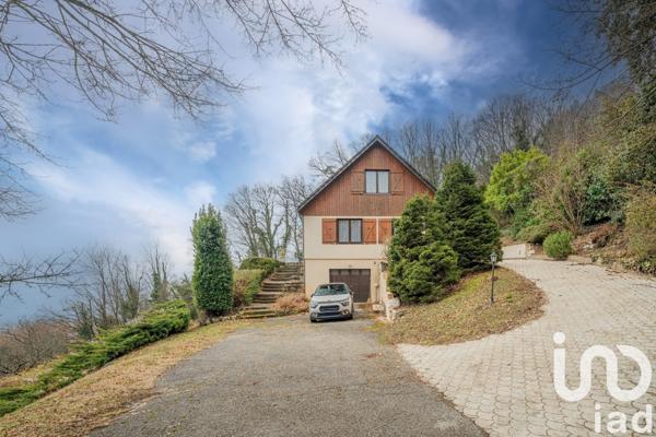 Maison 6 pièces de 168 m² à Claix (38640)