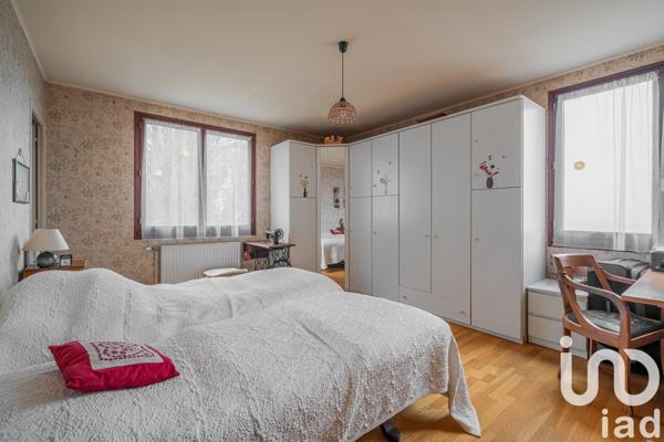 Maison 6 pièces de 168 m² à Claix (38640)