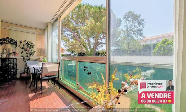 BEAU 2 PIECES 45 m² avec CAVE ET PARKING - CENTRE VILLE AU CALME