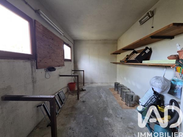 Maison à vendre 5 pièces 135 m² Entraigues-sur-la-Sorgue