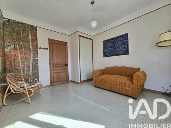 Maison à vendre 5 pièces 135 m² Entraigues-sur-la-Sorgue