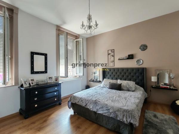 Maison 6 pièce(s) 5 chambre(s) 165.63 m²