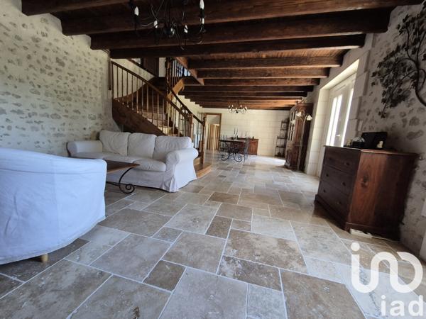 Maison à vendre 8 pièces 210 m² Montmoreau