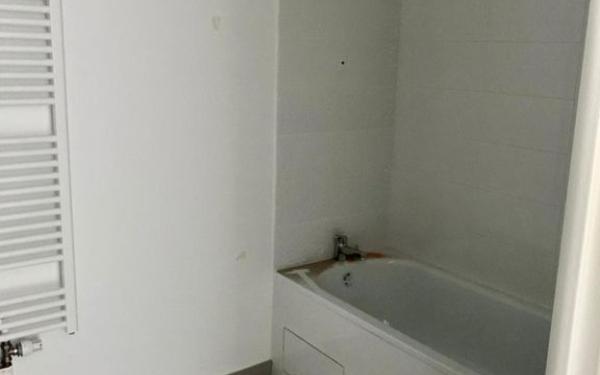 Appartement à louer    3 pièces •  Saint-Jory