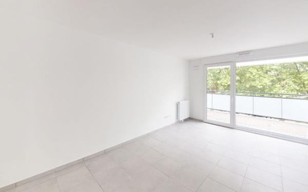 Appartement à louer    3 pièces •  Saint-Jory