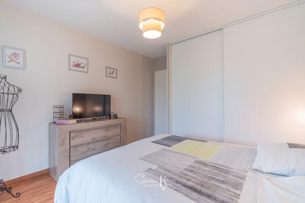 Appartement
         3 pièces
        - 85 m² Exclusivité