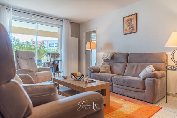 Appartement
         3 pièces
        - 85 m² Exclusivité