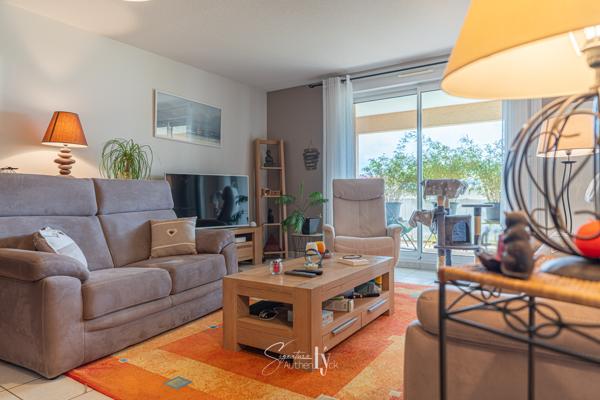 Appartement
         3 pièces
        - 85 m² Exclusivité