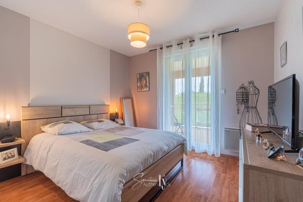 Appartement
         3 pièces
        - 85 m² Exclusivité