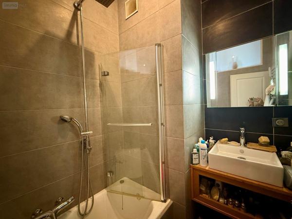 Appartement ancien à vendre à Aix-en-Provence dans les Bouches-du-Rhône (13090), ref : 10521/27   
Palais de Justice