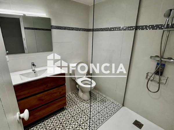 À vendre Appartement 6 pièces 117 m² - Six-fours-les-plages 83140