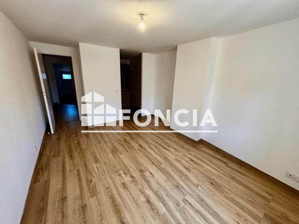 À vendre Appartement 6 pièces 117 m² - Six-fours-les-plages 83140