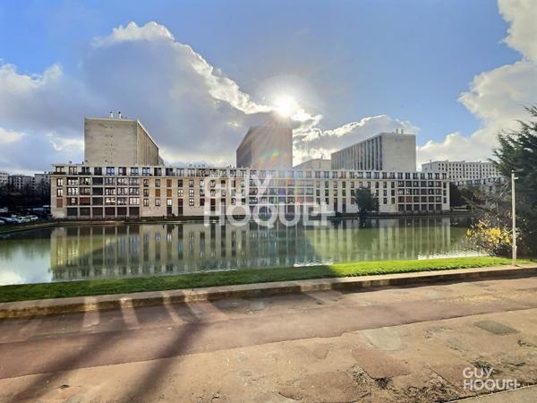 À VENDRE 3 PIÈCES TRAVERSANT VUE PANORAMIQUE !