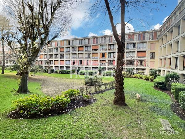 À VENDRE 3 PIÈCES TRAVERSANT VUE PANORAMIQUE !