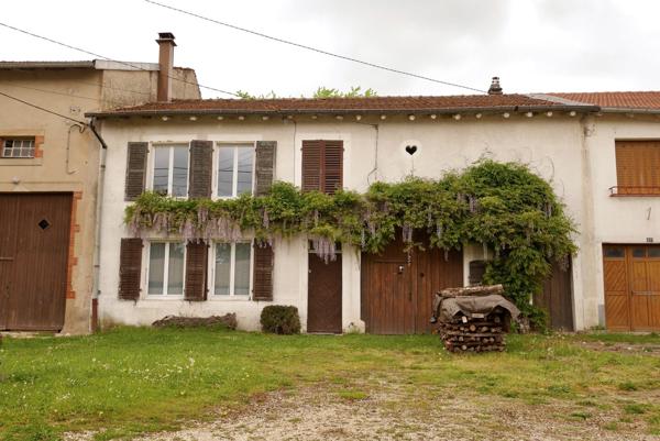 MAISON LORRAINE A RENOVER SUR 25,12 ARES DE TERRAIN