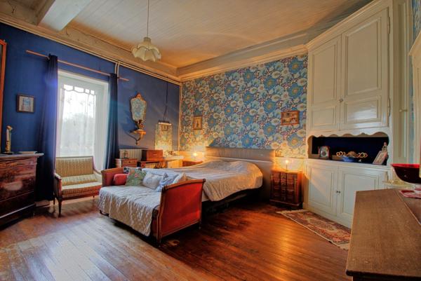 Maison de caractère du XVIIIᵉ siècle à Chemin – Charme et Authenticité