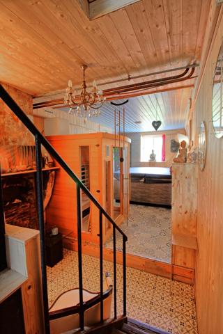 Maison de caractère du XVIIIᵉ siècle à Chemin – Charme et Authenticité