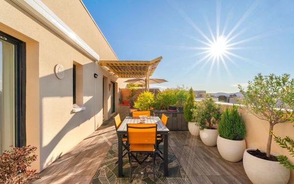 Appartement à vendre    3 pièces • 64,61 m2 Solliès-Pont