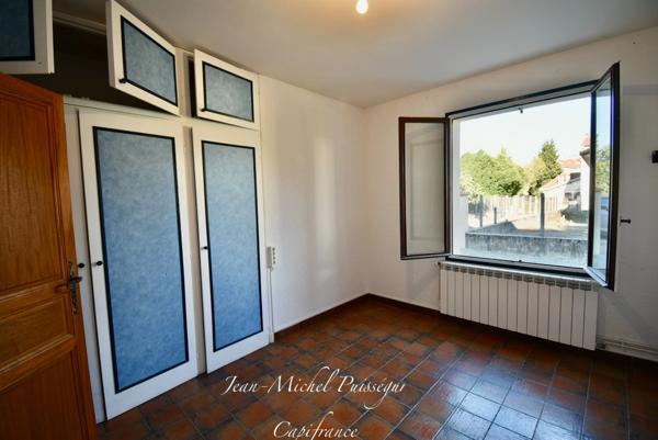 Dpt Haute Garonne (31), à vendre SAINT GAUDENS Maison Plein-pied 215m2 + Appartement, Garage, Terrain de 850m2