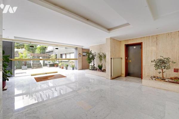 3 pièces en étage élevé avec ascenseur 