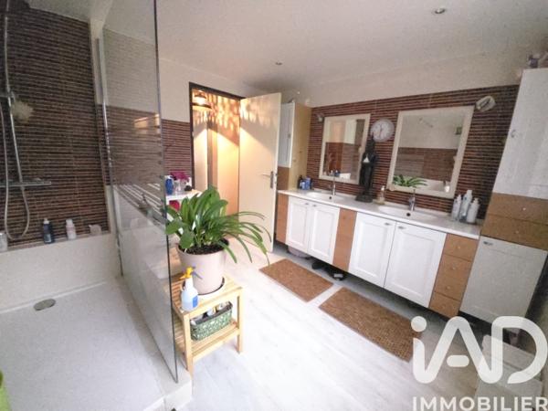 Maison à vendre 6 pièces 141 m² Dammartin-en-Goële