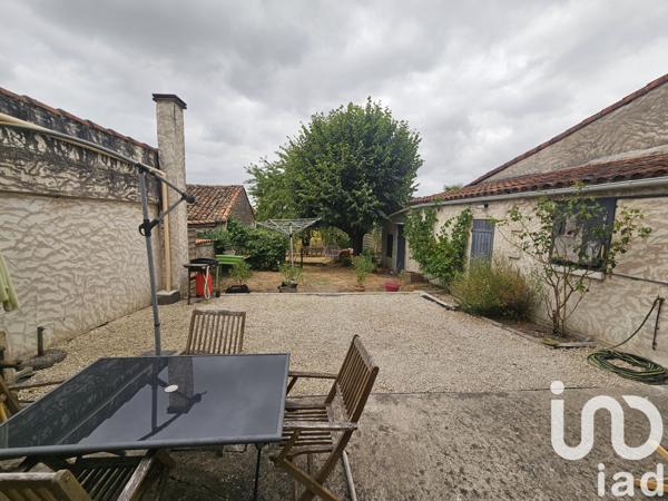 House for sale 7 rooms 193 m² Saint-Michel