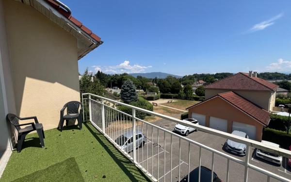 Appartement à vendre    4 pièces •  Morestel