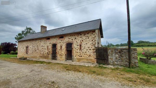 Corps de ferme à vendre à Astillé en Mayenne (53230), ref : 53034-28