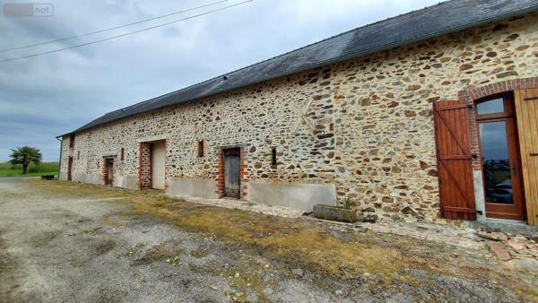 Corps de ferme à vendre à Astillé en Mayenne (53230), ref : 53034-28