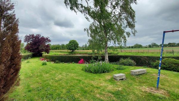 Corps de ferme à vendre à Astillé en Mayenne (53230), ref : 53034-28
