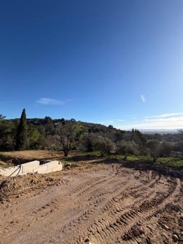 Clermont-l’Hérault – Terrains à bâtir avec vue dégagée