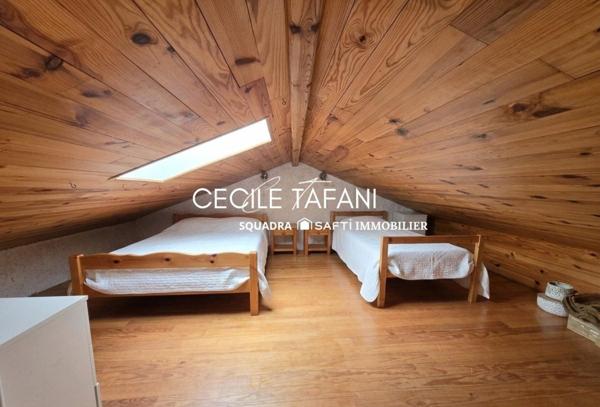 À Zerubia, charme authentique et vue montagne.