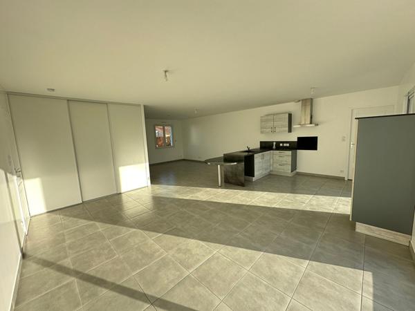 Maison plain pied 106 m² à vendre à AIZENAY