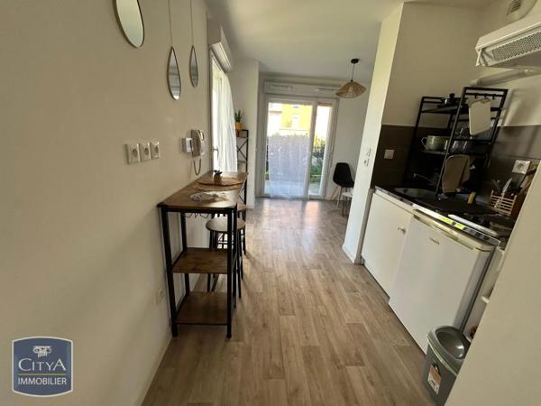 Appartement à louer 1 pièce 21.6m²