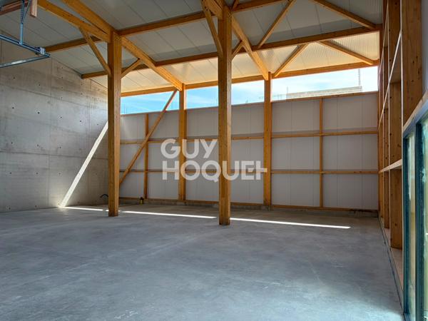 À louer - Local industriel / entrepôt neuf de 220m² à Magescq