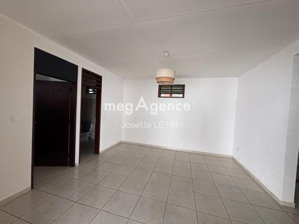 Immeuble à CAYENNE, 97300 - 402m²