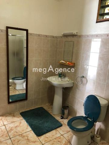 Immeuble à CAYENNE, 97300 - 402m²