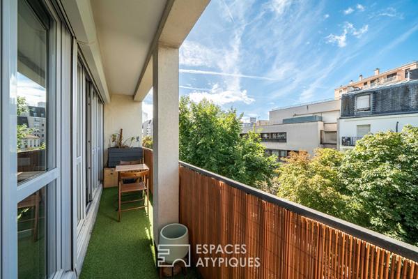 Appartement traversant avec balcon