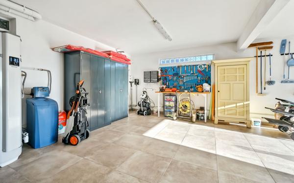 Maison à vendre    6 pièces •  Vallauris