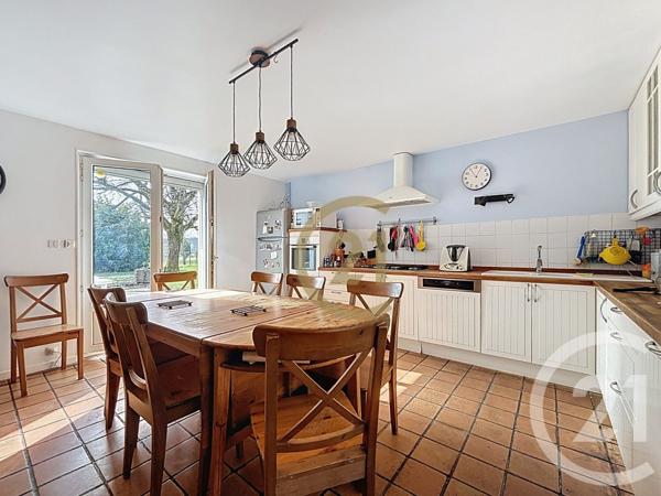 Maison à vendre  9 pièces - 305 m2 ROYE - 70