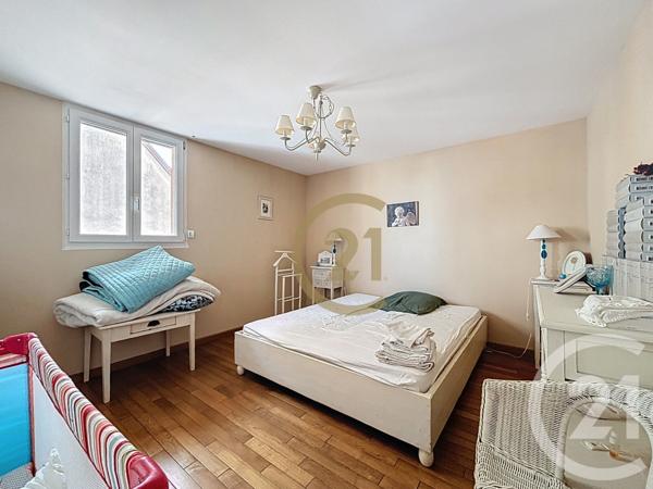 Maison à vendre  9 pièces - 305 m2 ROYE - 70