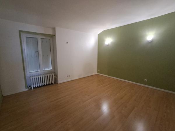 86200 LOUDUN Maison Loudun