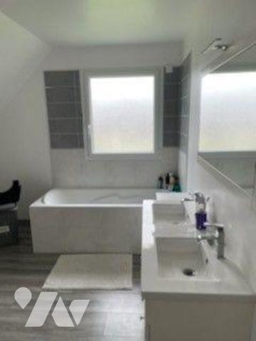 Maison à Vendre à Thiberville (27230) en Eure (27)

Cette maison dispose d'une surface habita...