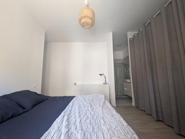 Meyrargues (13650) Appartement avec terrasse, jardinet et studio indépendant