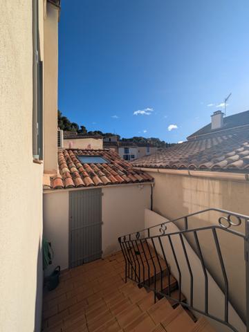 Meyrargues (13650) Appartement avec terrasse, jardinet et studio indépendant