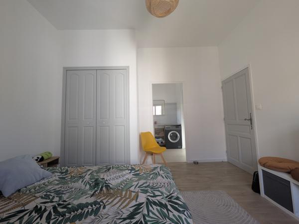 Meyrargues (13650) Appartement avec terrasse, jardinet et studio indépendant