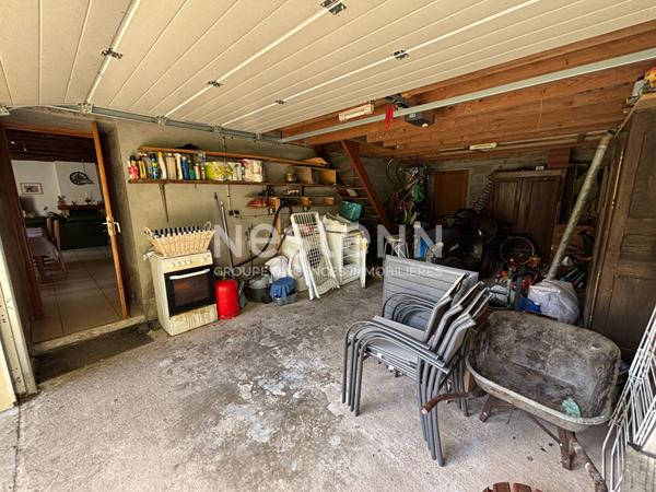 Maison en pierres à vendre à Saint Guyomard - Vie de plain pied / terrain constructible / divisible / Bretagne / Morbihan Sud