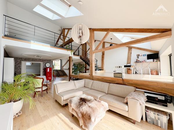 Péron (01630) Grange Gessienne 8 Pièces 240 m2