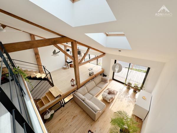 Péron (01630) Grange Gessienne 8 Pièces 240 m2